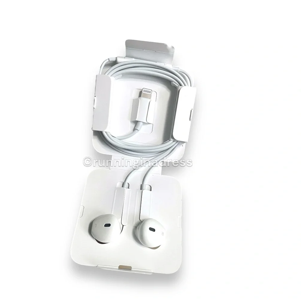NIB Apple Wired EarPods with Lightning Connector
